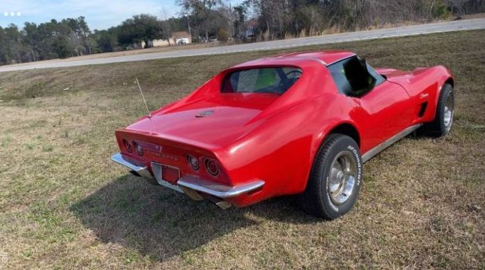 Chevrolet-Corvette-1973-Red-4