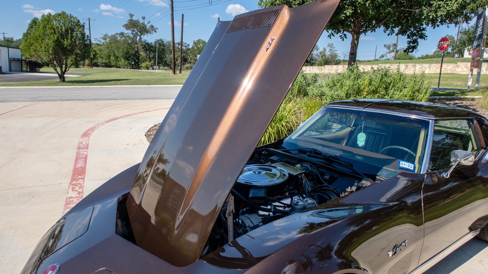 Chevrolet-Corvette-1974-Coupe-17