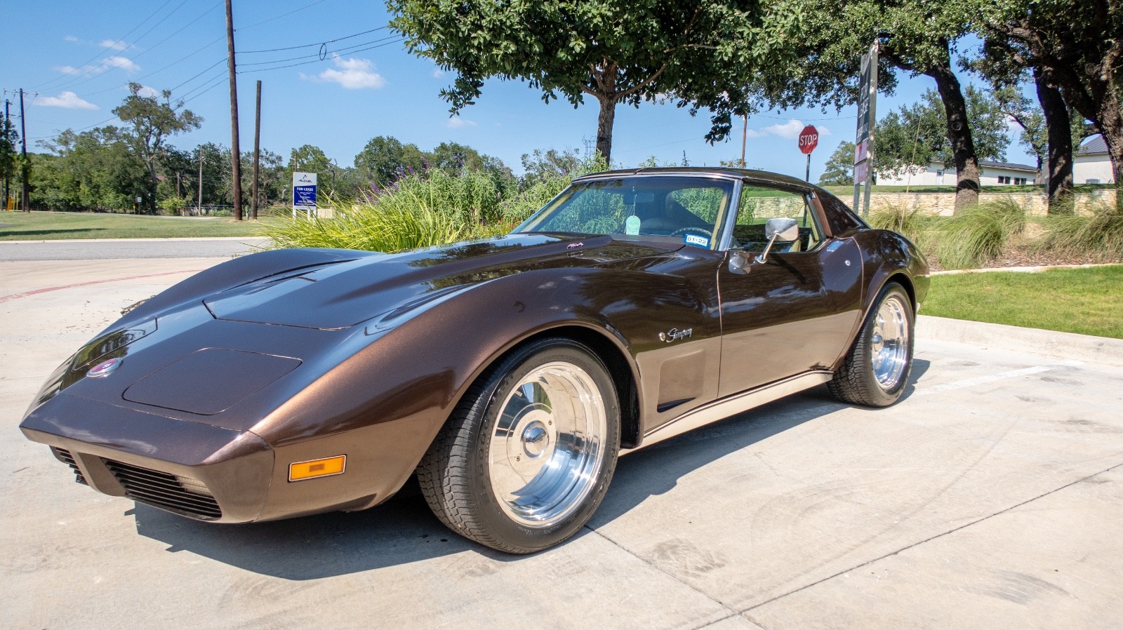 Chevrolet-Corvette-1974-Coupe