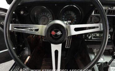 Chevrolet-Corvette-1974-Coupe-36