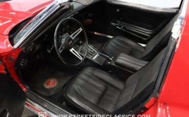Chevrolet-Corvette-1974-Red-Black-15