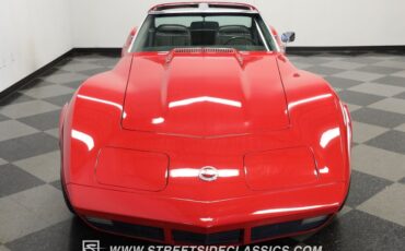 Chevrolet-Corvette-1974-Red-Black-16