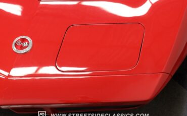 Chevrolet-Corvette-1974-Red-Black-18