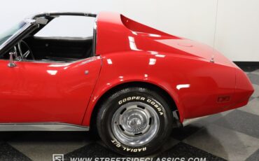 Chevrolet-Corvette-1974-Red-Black-22