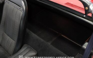 Chevrolet-Corvette-1974-Red-Black-41