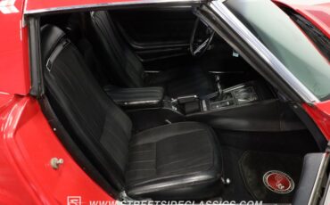 Chevrolet-Corvette-1974-Red-Black-44