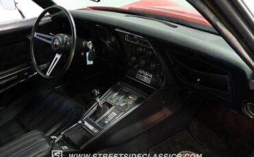 Chevrolet-Corvette-1974-Red-Black-45