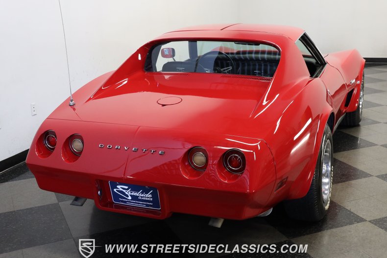 Chevrolet-Corvette-1974-Red-Black-8