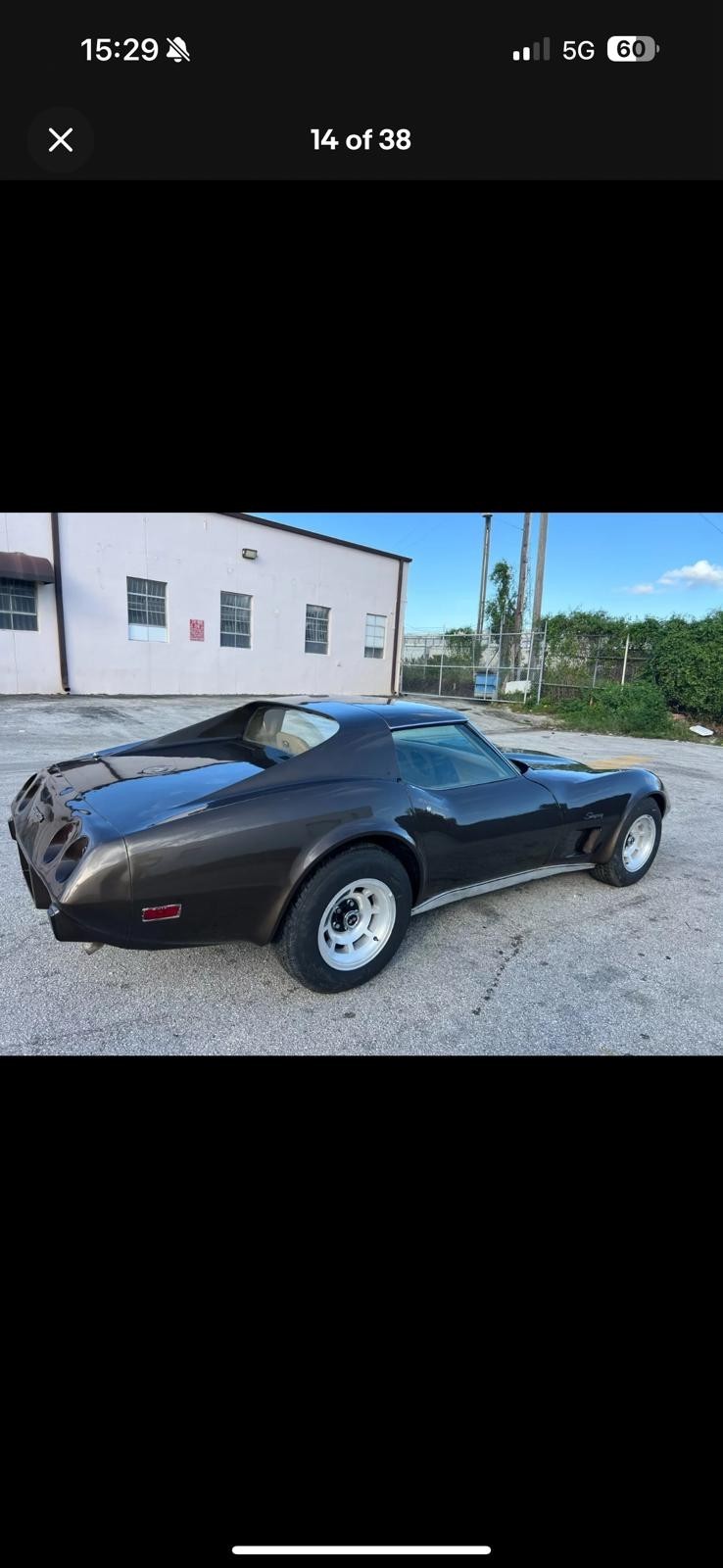 Chevrolet-Corvette-1975-Coupe-7