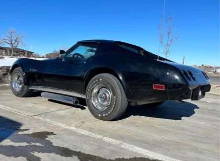 Chevrolet-Corvette-1976-Black-Black-1
