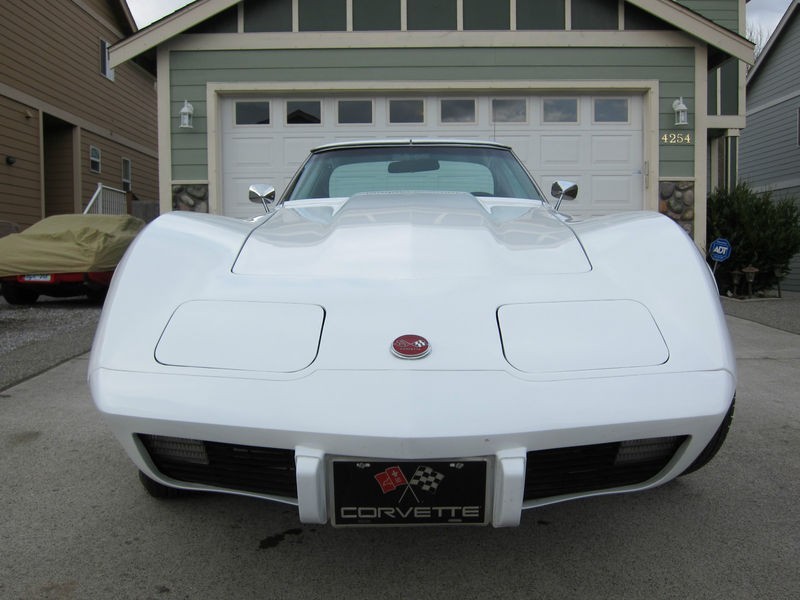 Chevrolet-Corvette-1976-Coupe-1