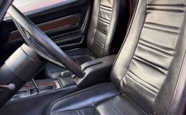 Chevrolet-Corvette-1976-Coupe-10