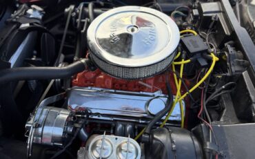 Chevrolet-Corvette-1976-Coupe-16