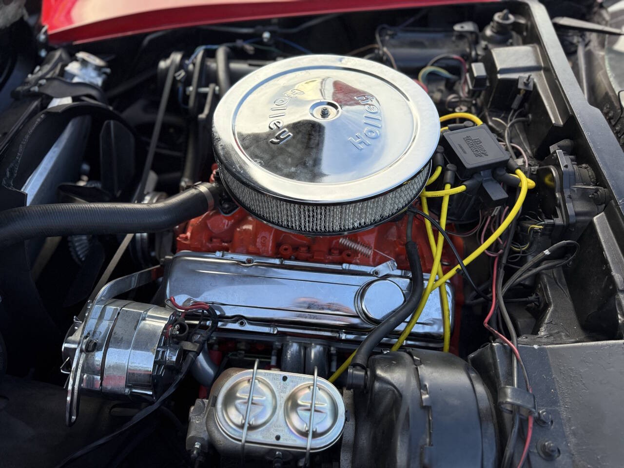 Chevrolet-Corvette-1976-Coupe-16