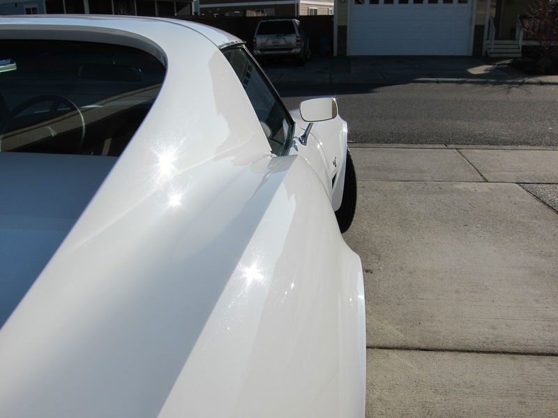 Chevrolet-Corvette-1976-Coupe-6