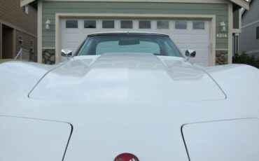 Chevrolet-Corvette-1976-Coupe-7