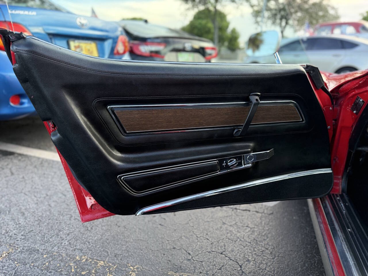 Chevrolet-Corvette-1976-Coupe-8