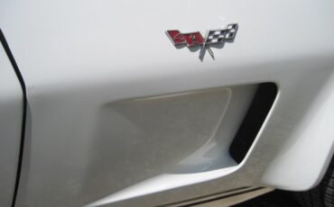 Chevrolet-Corvette-1977-Coupe-12