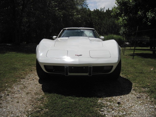 Chevrolet-Corvette-1977-Coupe-13
