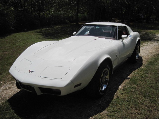 Chevrolet-Corvette-1977-Coupe-14