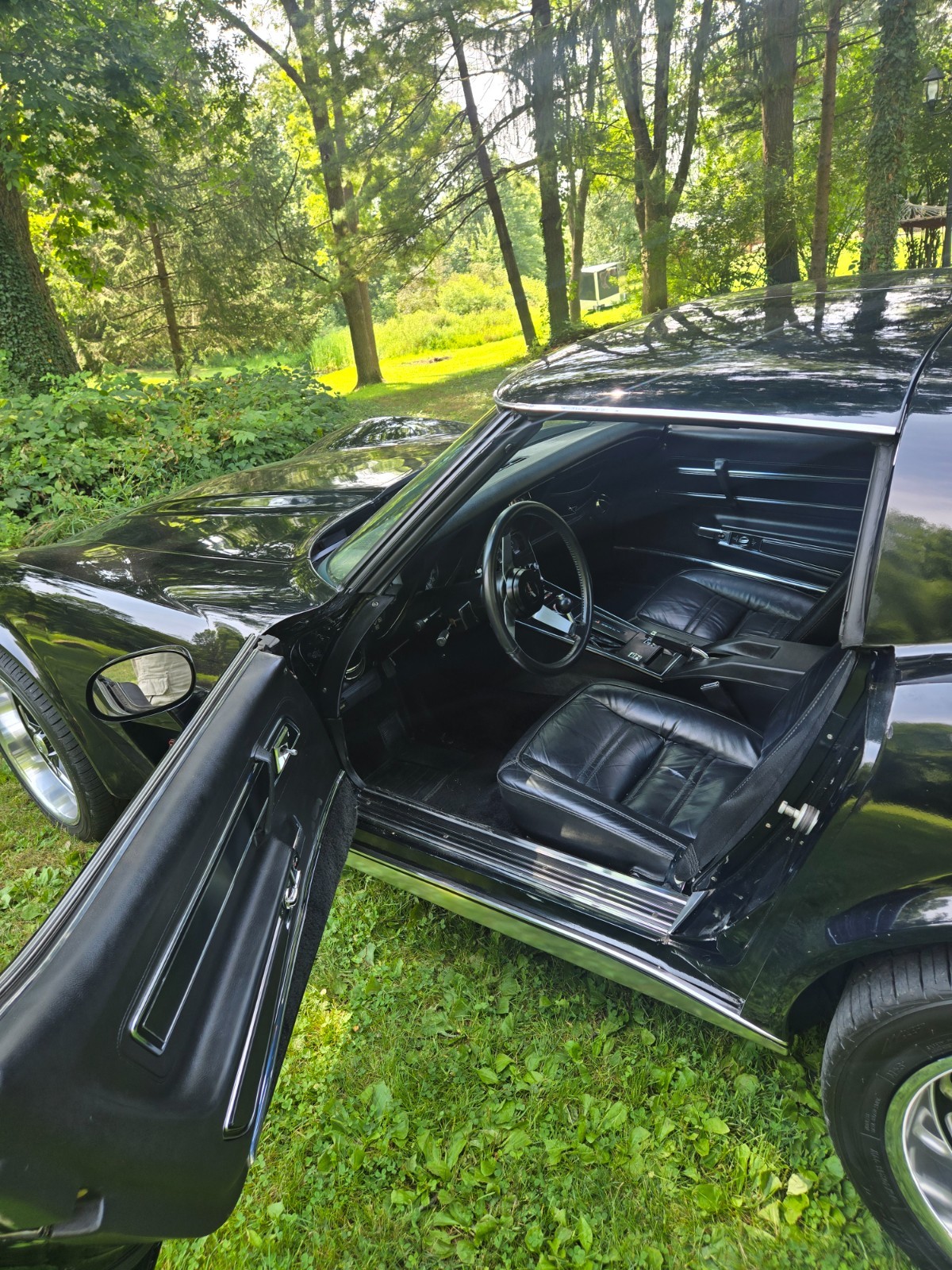 Chevrolet-Corvette-1977-Coupe-7