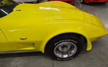 Chevrolet-Corvette-1977-Yellow-Black-6
