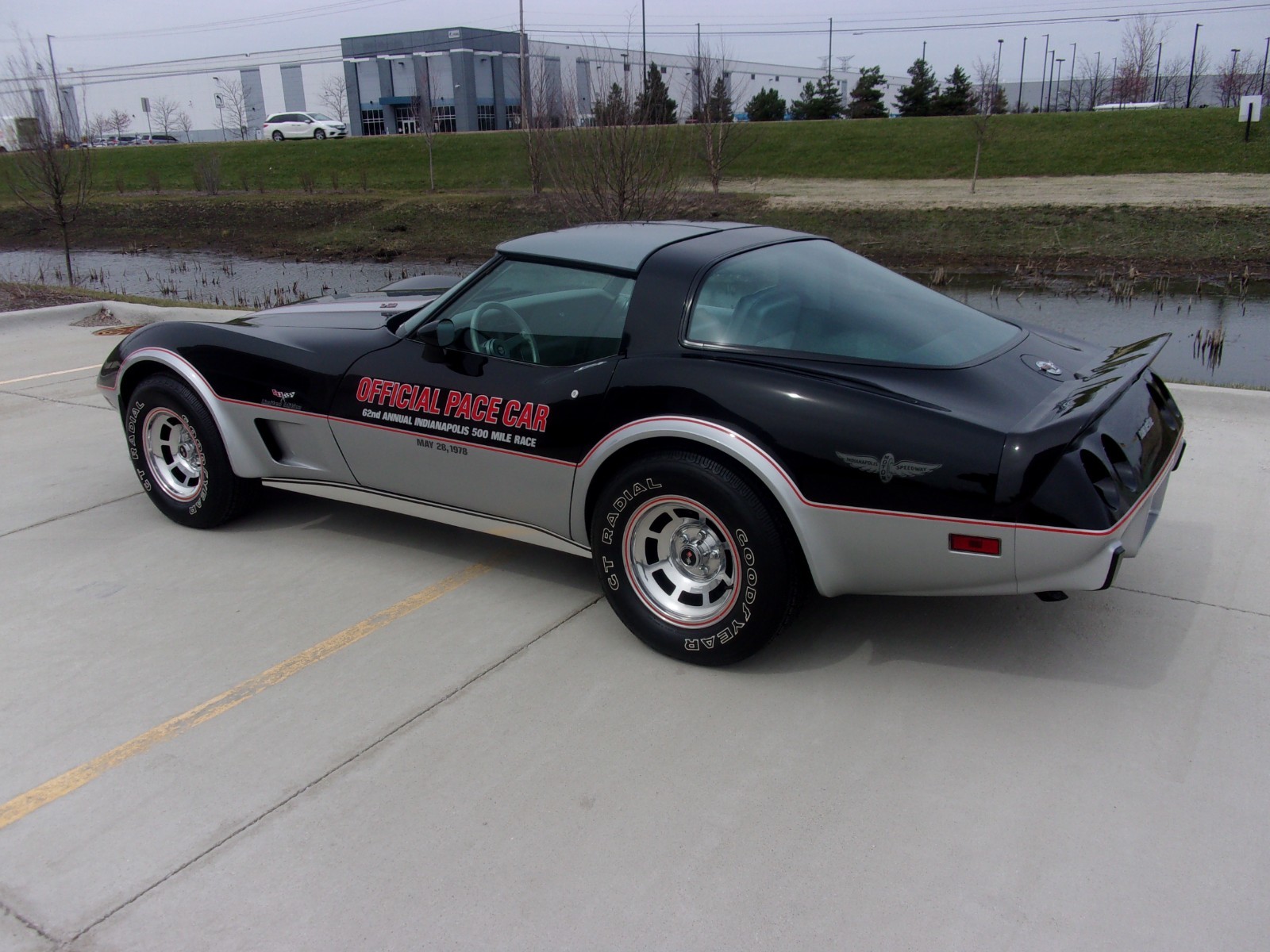 Chevrolet-Corvette-1978-Coupe-1