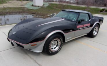Chevrolet-Corvette-1978-Coupe-2