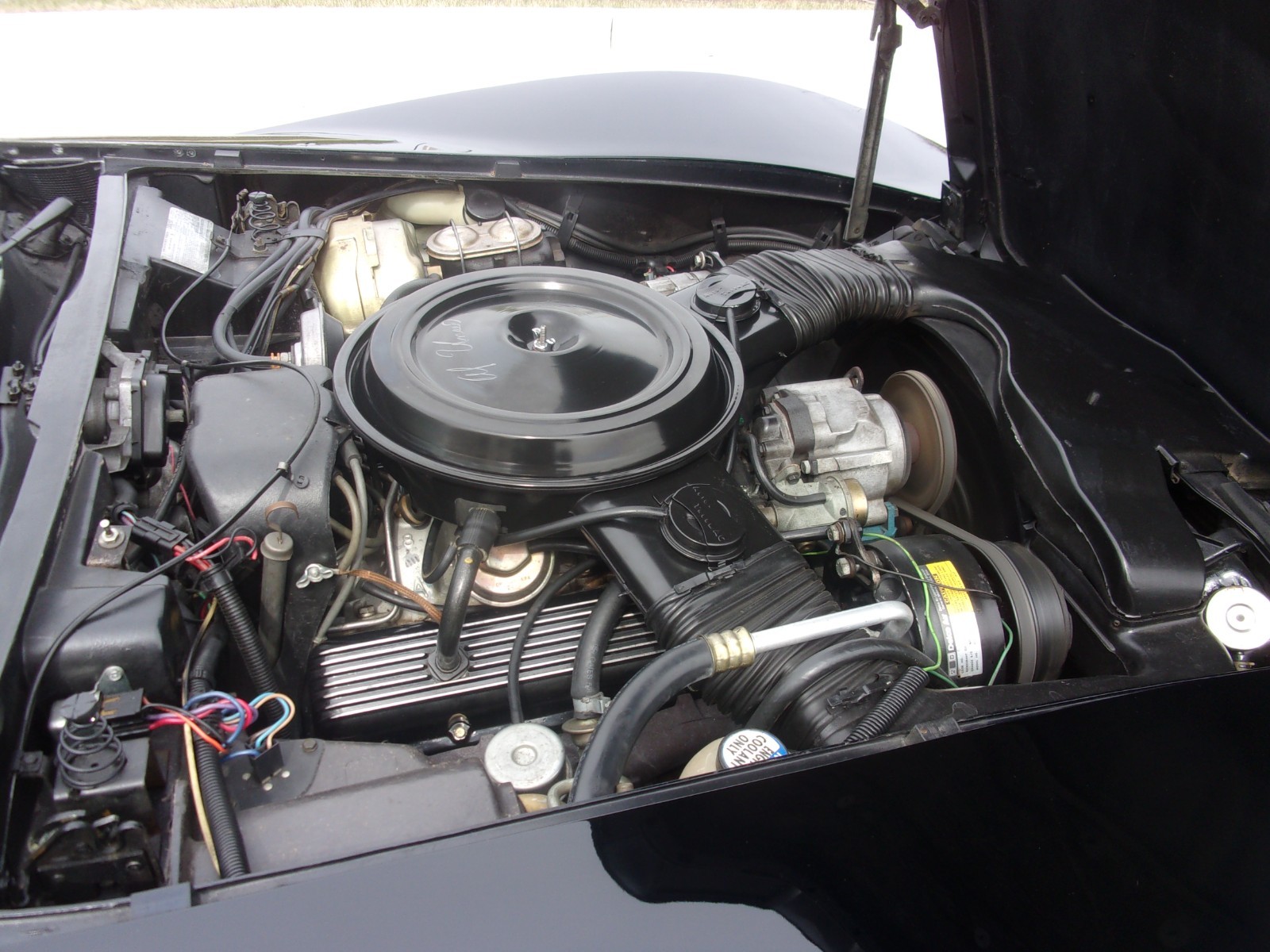Chevrolet-Corvette-1978-Coupe-27