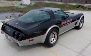Chevrolet-Corvette-1978-Coupe-7