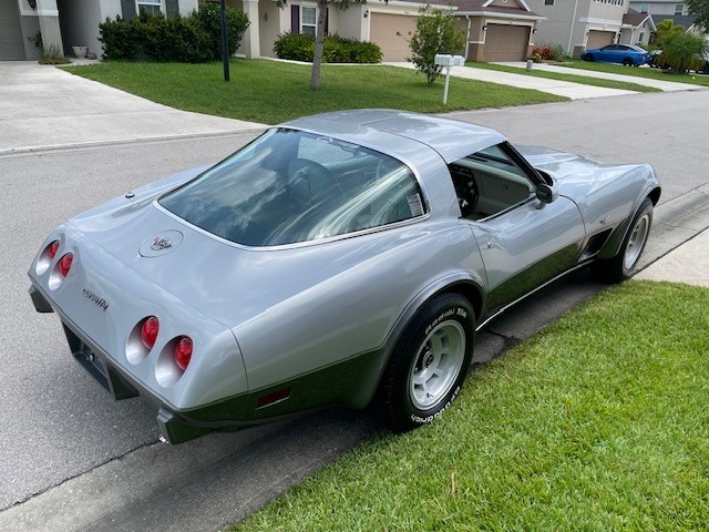 Chevrolet-Corvette-1978-Coupe-8