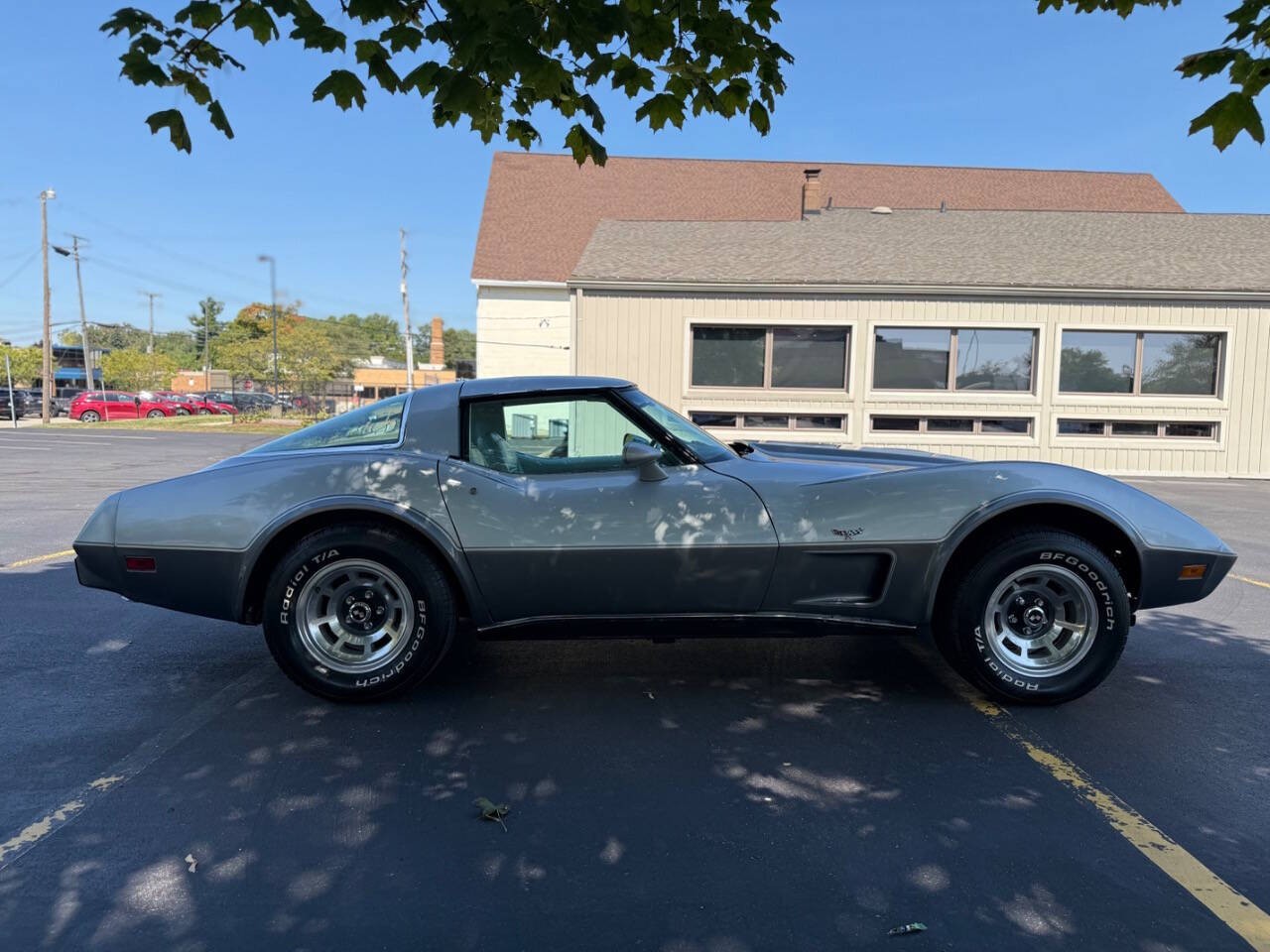 Chevrolet-Corvette-1978-Coupe-8