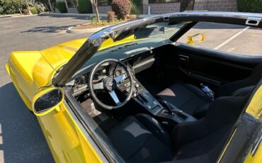 Chevrolet-Corvette-1979-1
