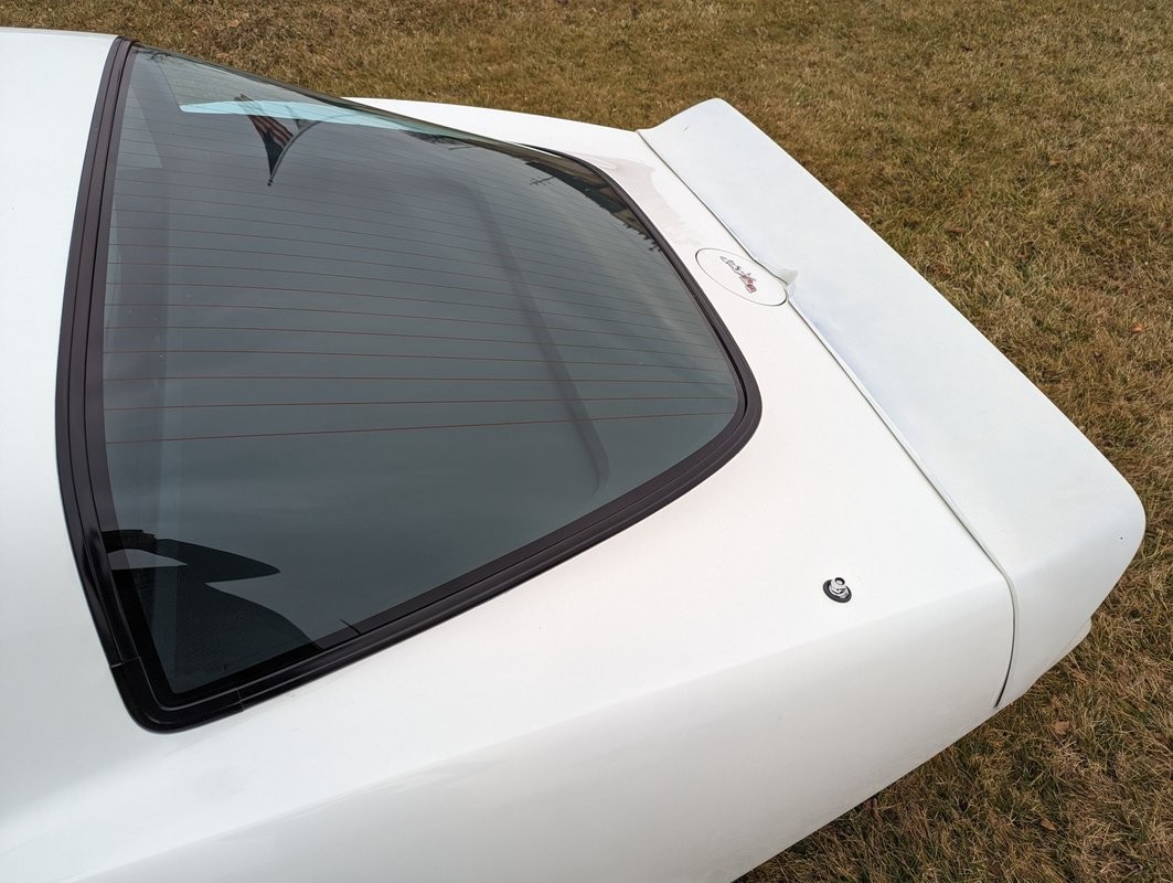 Chevrolet-Corvette-1979-14