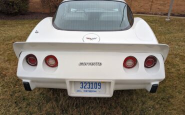 Chevrolet-Corvette-1979-5