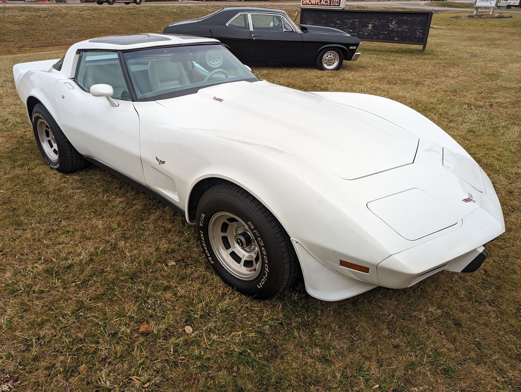 Chevrolet-Corvette-1979-8