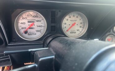 Chevrolet-Corvette-1979-Coupe-11