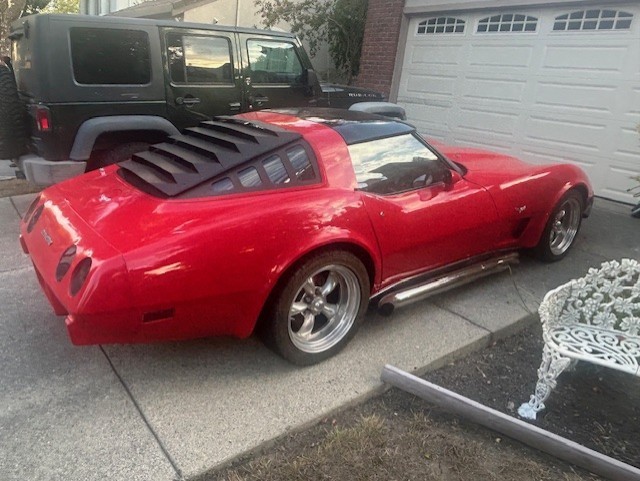 Chevrolet-Corvette-1979-Coupe-19