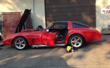 Chevrolet-Corvette-1979-Coupe-7