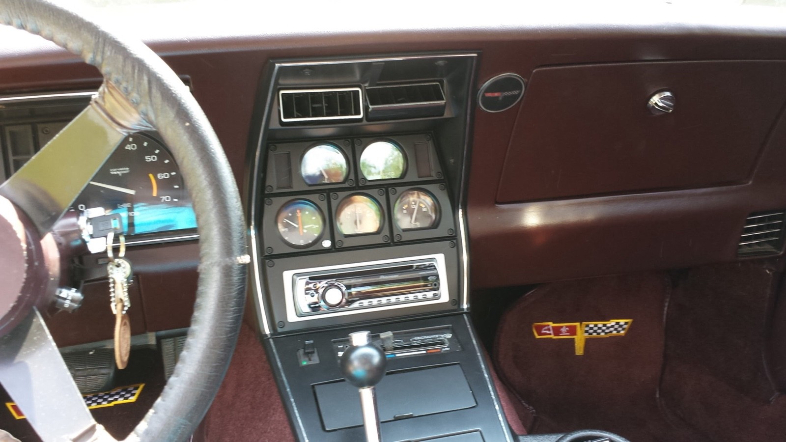 Chevrolet-Corvette-1980-6