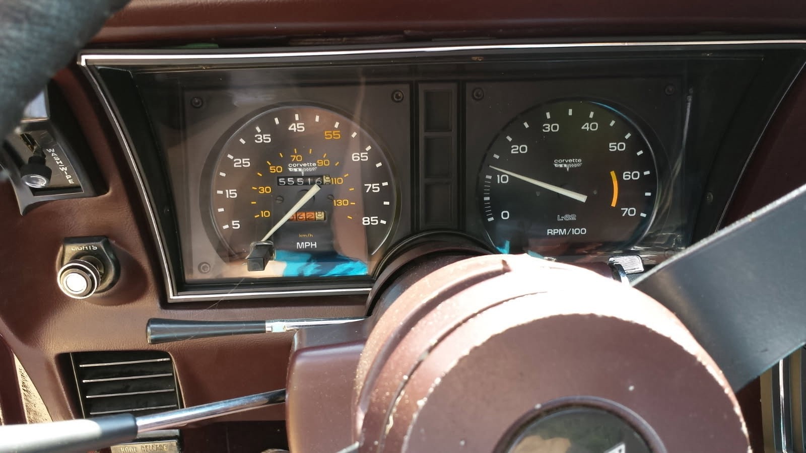 Chevrolet-Corvette-1980-8
