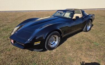 Chevrolet-Corvette-1980-Black-Tan-6