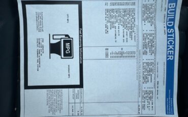 Chevrolet-Corvette-1982-Coupe-21