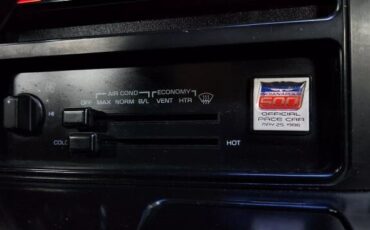 Chevrolet-Corvette-1986-Convertible-26