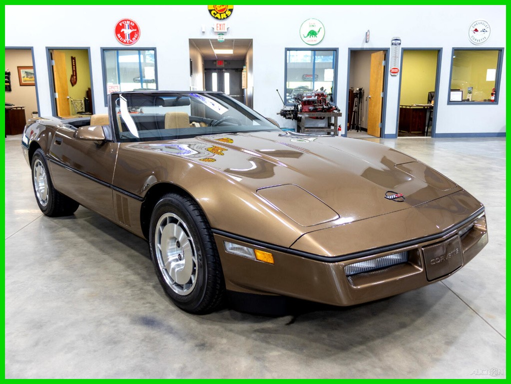 Chevrolet-Corvette-1986-Convertible