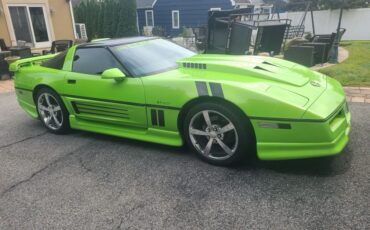 Chevrolet-Corvette-1986-Hatchback-5
