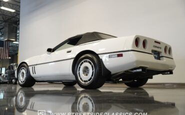 Chevrolet-Corvette-1987-Convertible-12