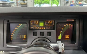 Chevrolet-Corvette-1987-Convertible-18