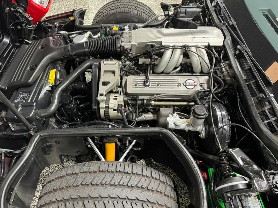 Chevrolet-Corvette-1987-Convertible-19