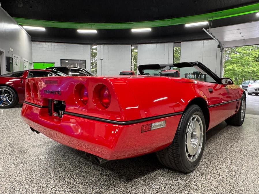 Chevrolet-Corvette-1987-Convertible-2